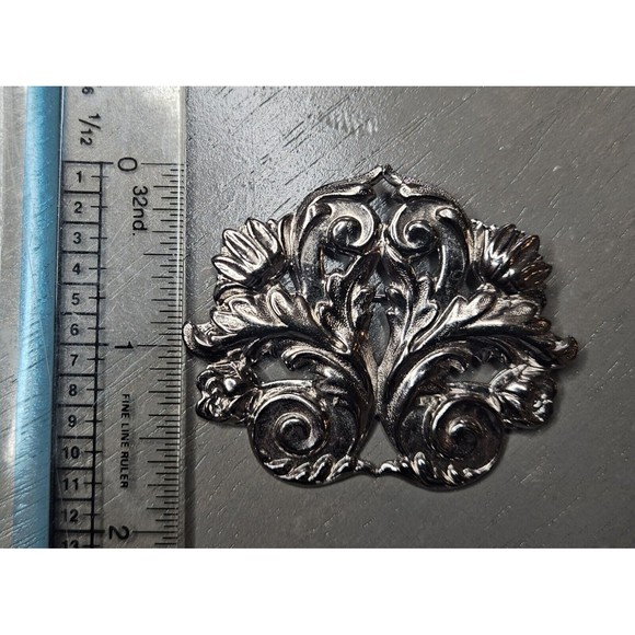 Signed MIRIAM HASKELL Silver Tone Brooch Pin Unique - Picture 4 of 4